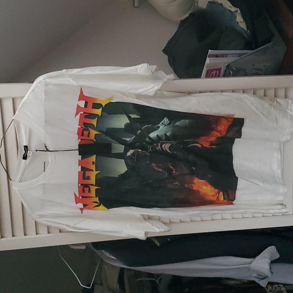 Sz XS and S NWT $595 R13 Megadeath tee